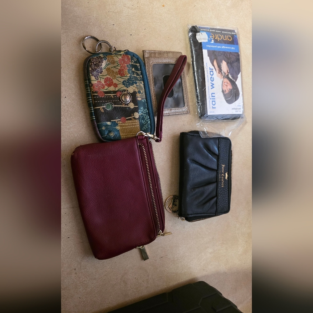 Bundle Of Coin Purses And Card Holders Various Desginers Vintage 2010 Ish